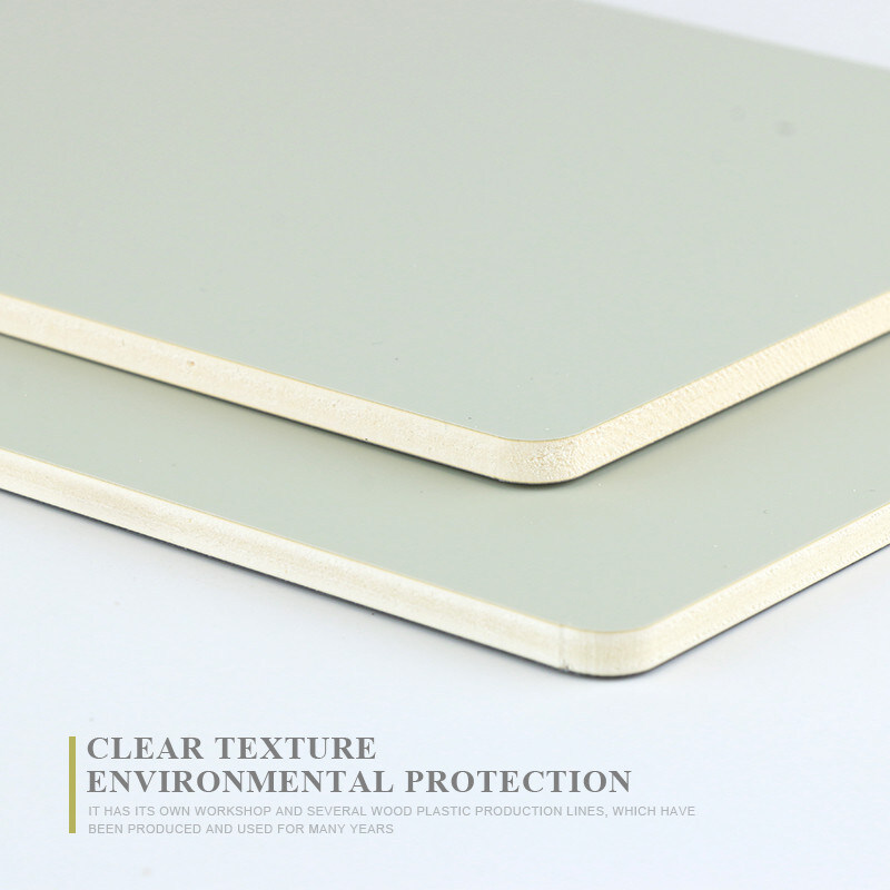 ألواح الحائط الداخلية الزخرفية المقاومة للماء الشعور بالجلد الخيزران الفحم الحائط