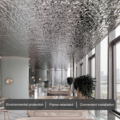 ألواح الحائط الزخرفية المقاومة للماء نمط موجة المياه الخيزران الفحم الخشبي ألواح التشطيب الخشبية